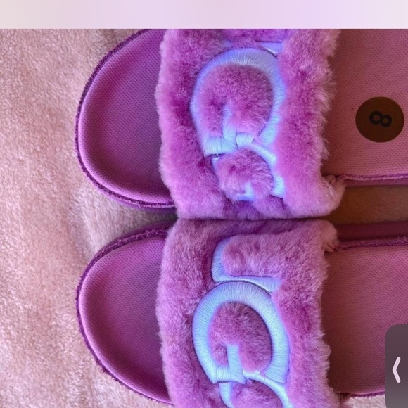 Ugg Laton Fur Slide size 8 - Picture 3 of 4